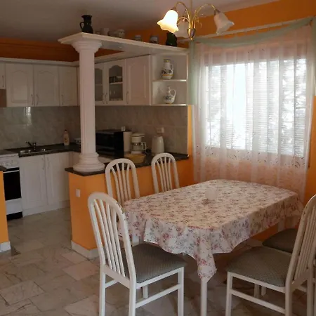 Apartament In Balaton 33875 *